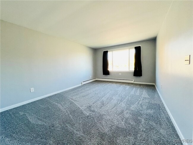 Building Photo - 1199 Center Rd