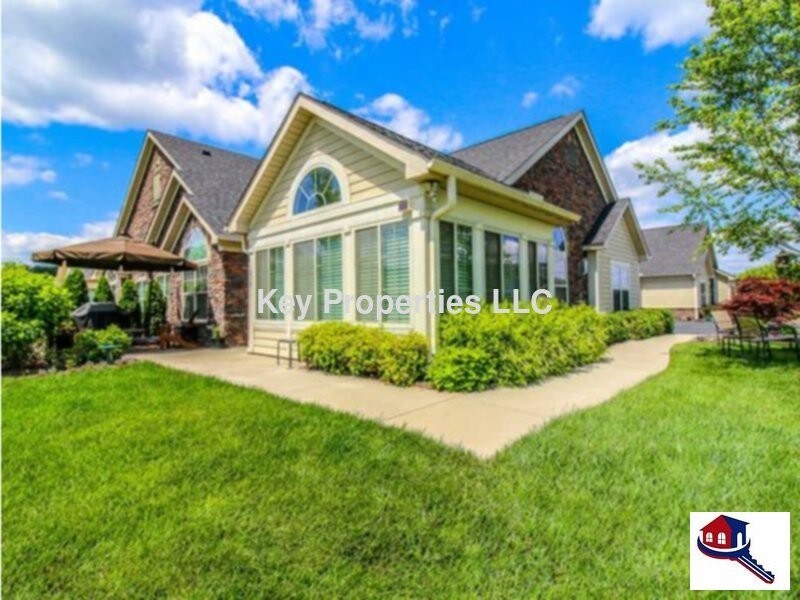 Building Photo - 819 Pryse Farms Blvd