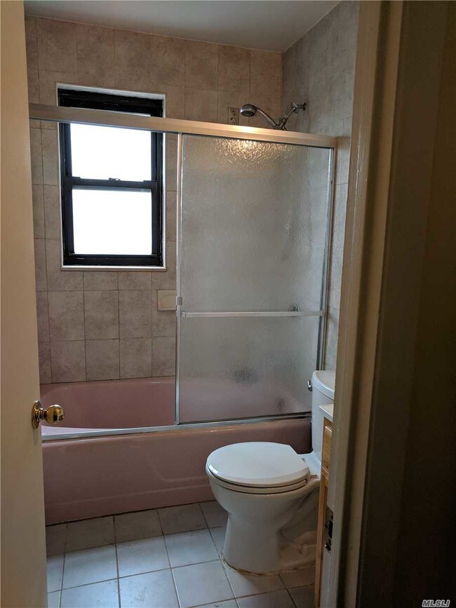 Building Photo - 84-34 Smedley St