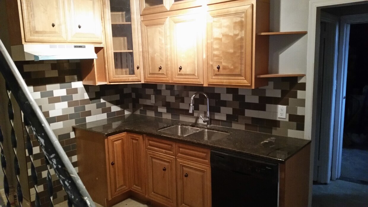 46 S 10th St Unit 46 southside, Pittsburgh, PA 15203 Apartments in