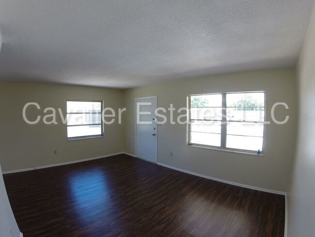 Foto del edificio - 1441 Gulf To Bay Blvd