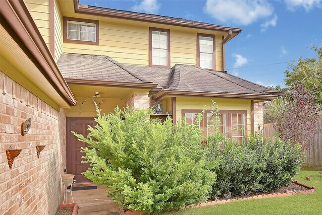 Foto del edificio - 13523 Pasa Robles Ln