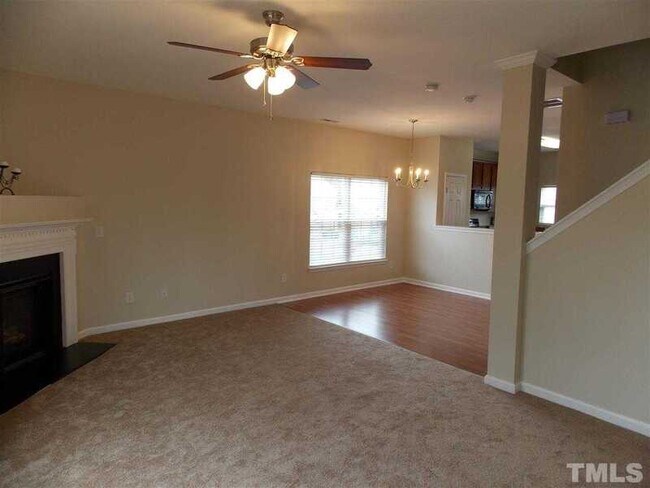 Foto del edificio - 3031 Courtney Creek Blvd