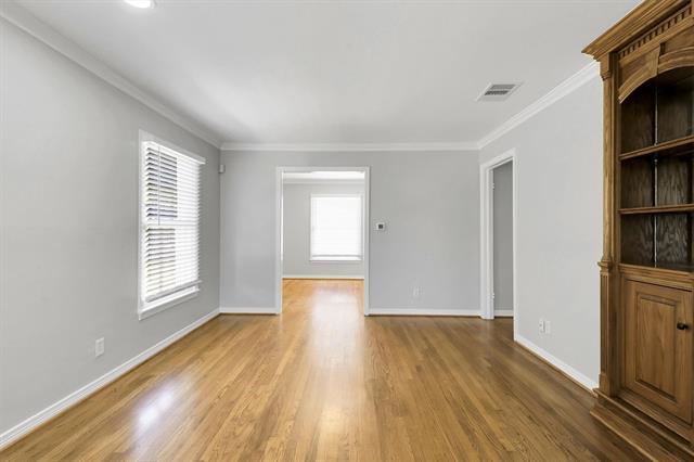 Building Photo - 522 Coolair Dr