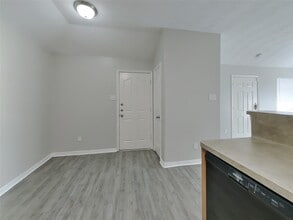 Building Photo - 24307 Hard Wood Dr