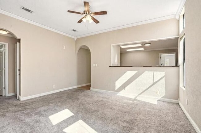 Foto del edificio - 1645 Hollyberry Dr NE