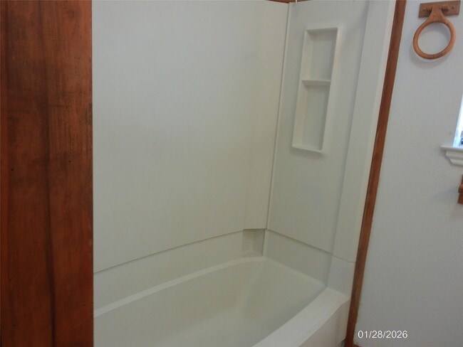 Building Photo - 4619 Ave S