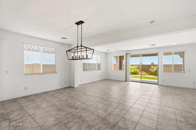 Foto del edificio - 14807 W Soft Wind Dr