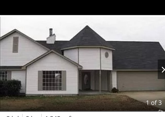 Building Photo - 4401 Mockernut Ln