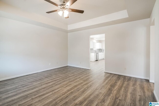 Building Photo - 316 Creek Run Cir