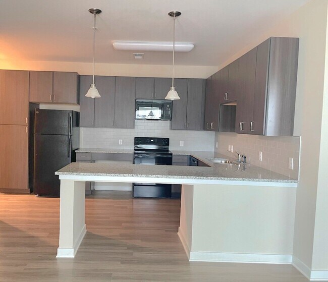 The Alden at Westmoor 1140 Bridgefields Pl Charlotte, NC Apartments for Rent in Charlotte