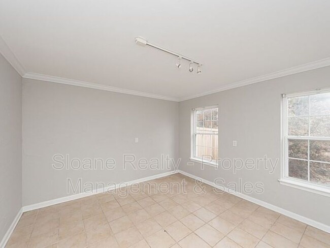 Building Photo - 4072 Babbitt St