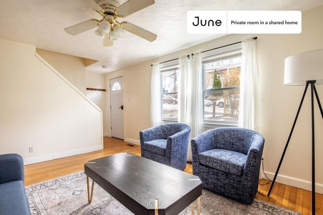 Room in Shared 5 bed/2 bath home - Room in Shared 5 bed/2 bath home