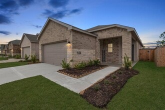 Building Photo - 14455 Cedar Ledge Ln