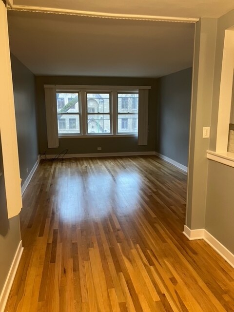 Primary Photo - 2321 W Farwell Ave