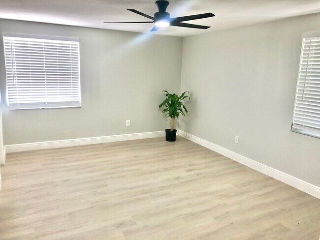 Dormitorio principal - 4915 W McElroy Ave