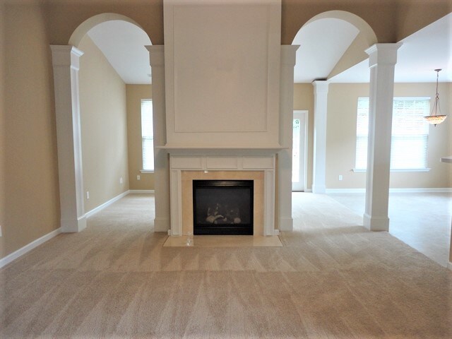 Building Photo - 129 Landau Place