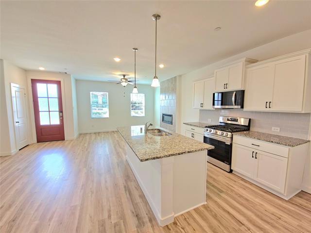 Building Photo - 1516 Solterra Blvd