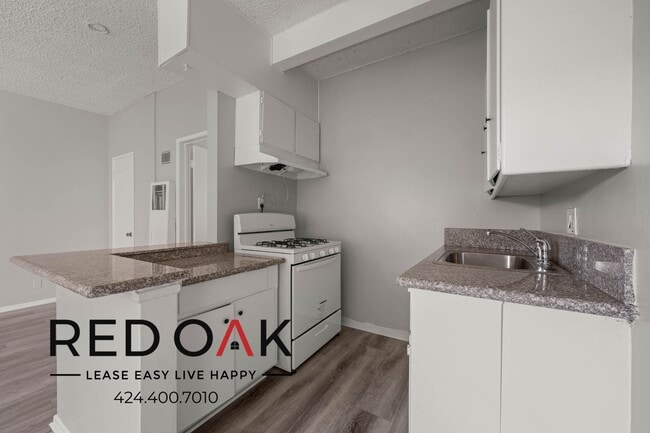 Foto del edificio - 2036 E Whiting Ave