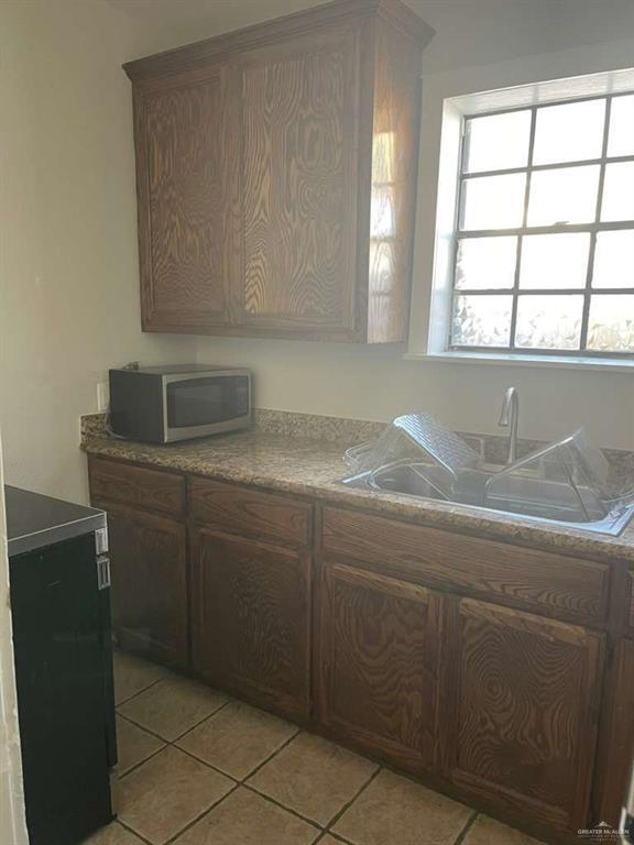 Foto del edificio - 14 E McIntyre St