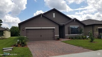 Building Photo - 760 Acadia Ct SE