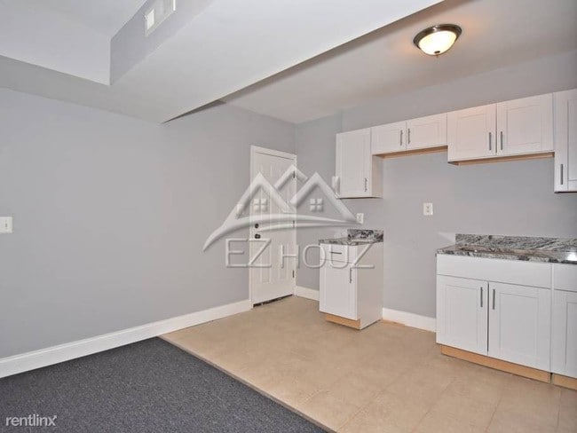 Building Photo - 1 br, 1 bath Apartment - 1114 homewood Ave,A