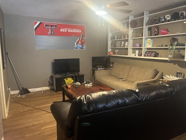 Foto del edificio - 2803 27th St