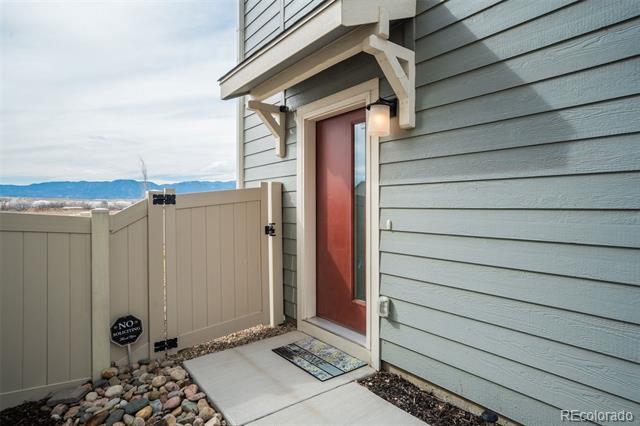 Building Photo - 11150 Feliz Wy
