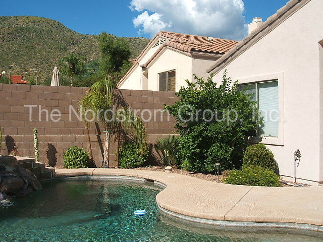 Primary Photo - 5315 N Fairway Heights Dr