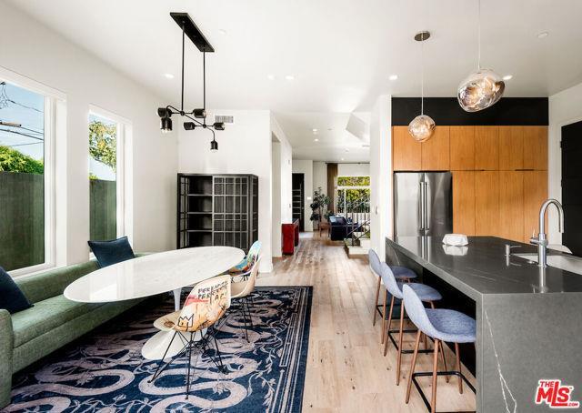 Foto del edificio - 4211 Ince Blvd