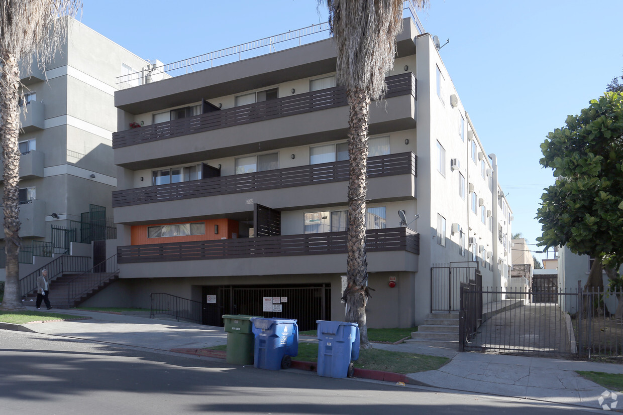 Primary Photo - City West Apartments