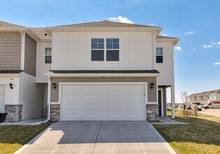 Building Photo - 14256 Bentwood Dr