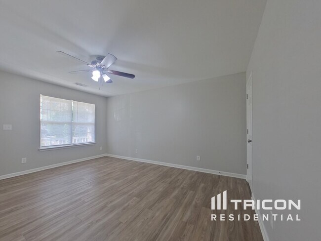 Building Photo - 6815 Jamison Ln