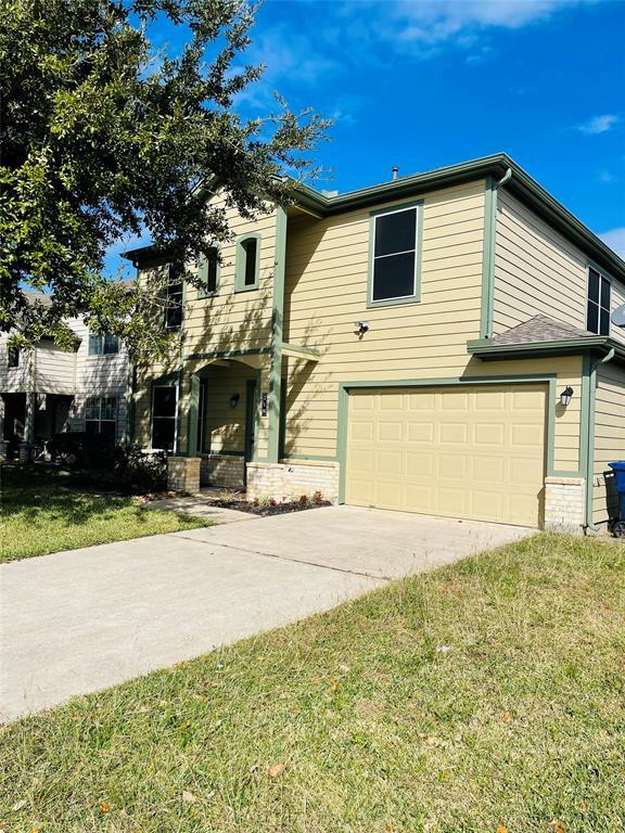 Primary Photo - 718 Grand Plains Dr