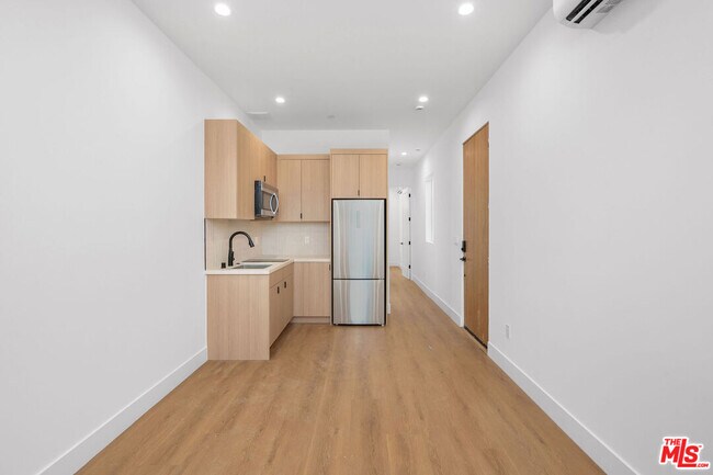 Building Photo - 5225 20th St