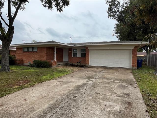 Foto del edificio - 2214 Mockingbird Ln