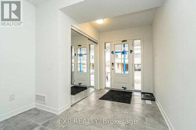 Building Photo - 51 Stitch Mews