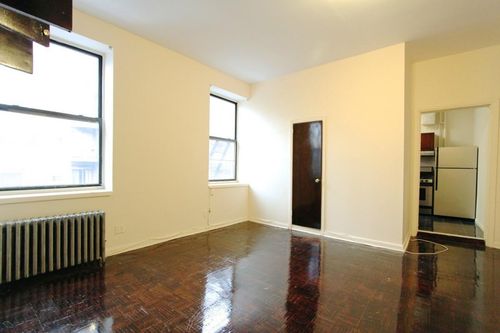 Primary Photo - 167 Bleecker St