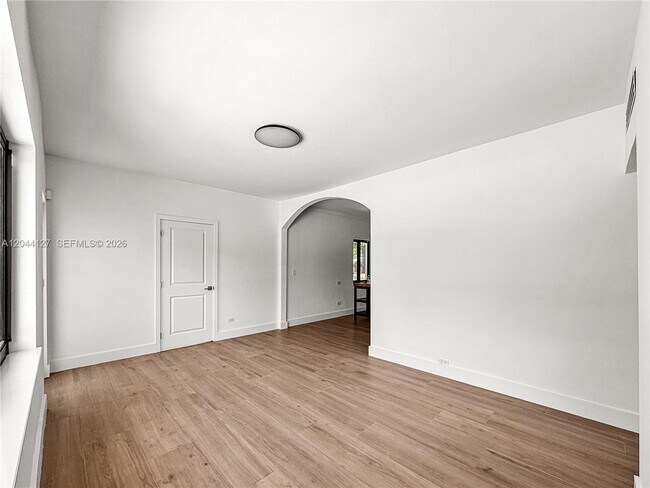 Building Photo - 55 NW 125th St