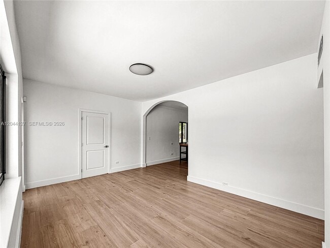 Foto del edificio - 55 NW 125th St
