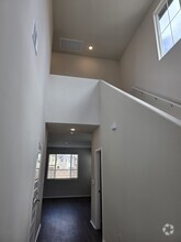 Building Photo - 40406 Via Cava