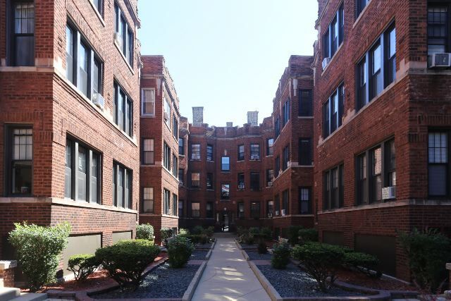 Foto del edificio - 4450 N Wolcott Ave