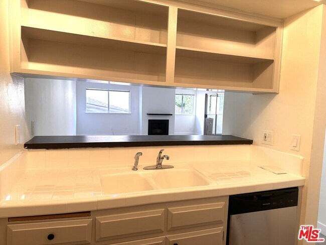 Foto del edificio - 601 Coeur D Alene Ave