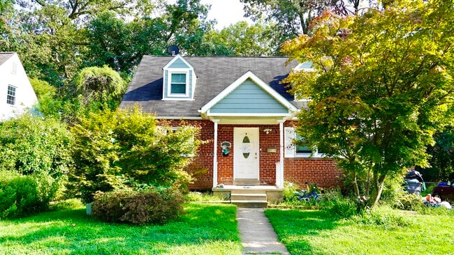 Foto del edificio - 1516 Gridley Ln