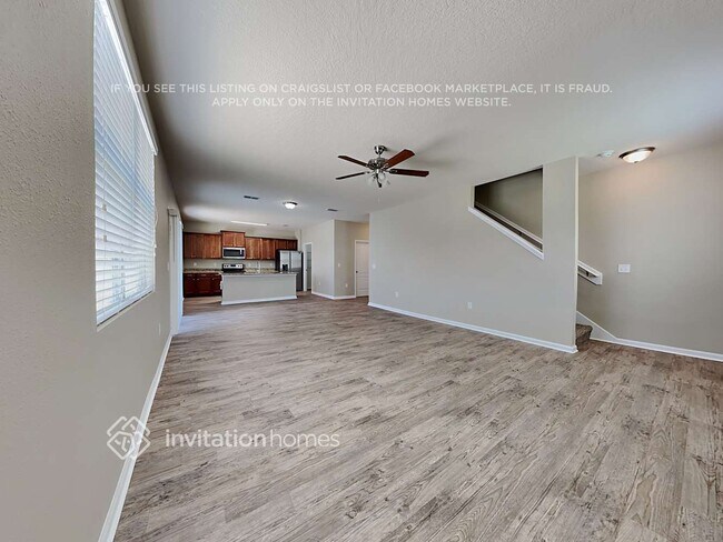 Foto del edificio - 3421 Canyon Falls Dr