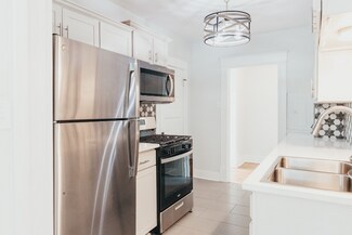 Building Photo - 314 W Charles Bussey Ave
