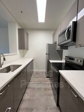 Building Photo - 1524 1st Ave