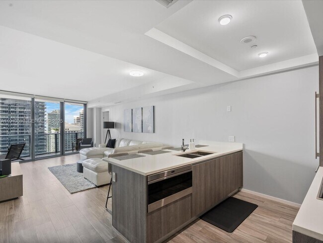 Foto del edificio - 801 S Miami Ave