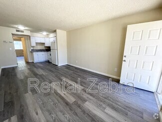 Building Photo - 1183 Kelso St