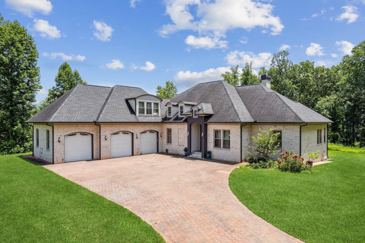 Foto principal - 4150 Amanda Ln